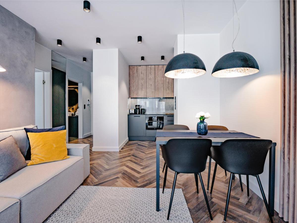 Apartamenty Homely Place Parking Poznań Zewnętrze zdjęcie